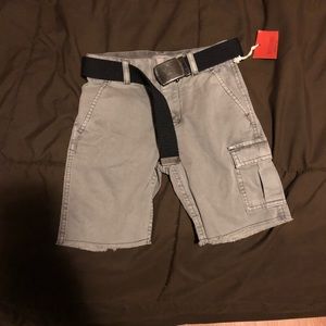 Boys shorts w/belt